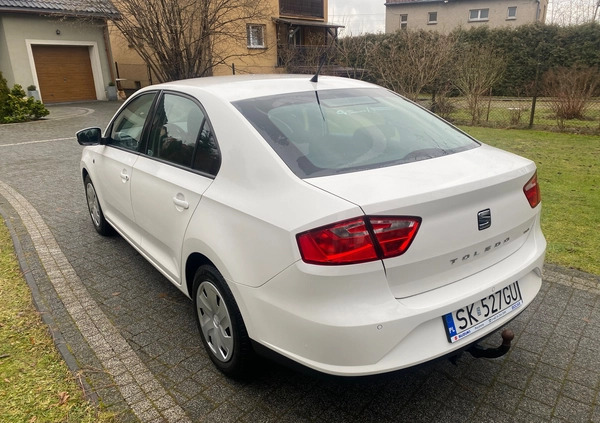 Seat Toledo cena 26900 przebieg: 173000, rok produkcji 2014 z Chrzanów małe 137